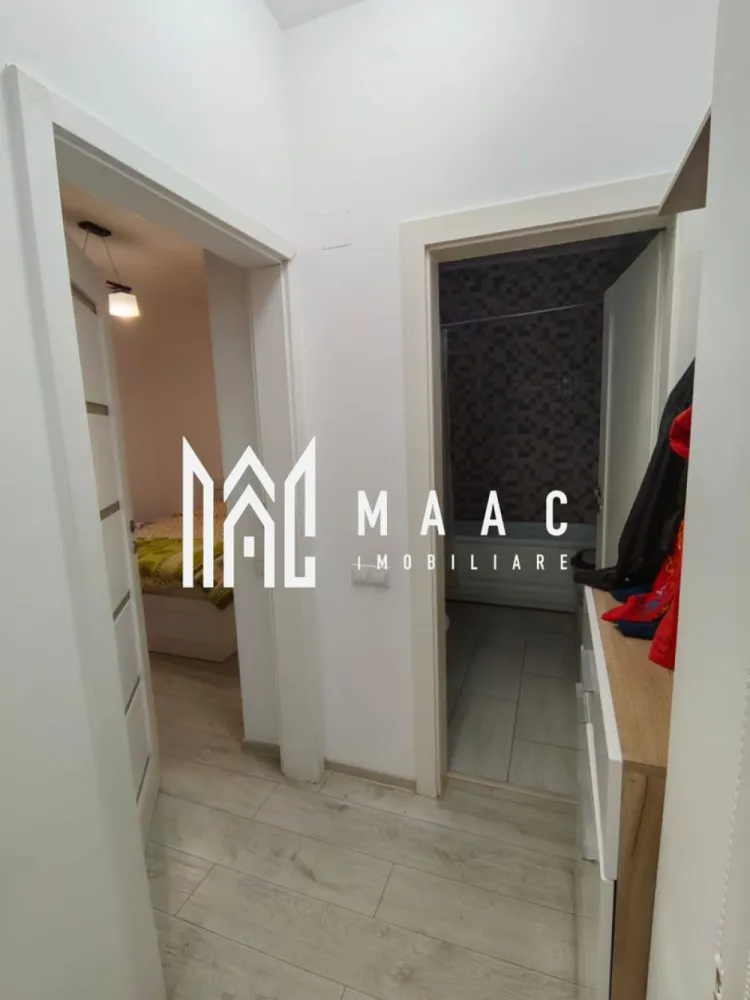 Apartament 4 camere | 99Mp | Etaj 1|Zona Tineretului - MAAC Imobiliare vă aduce spre vânzare un apartament aparte – de fapt, 2 apartamente la preț de 1, situate în căutatul cartier Tineretului! DETALII PROPRIETĂȚI Cele două unități sunt complet separate, fiecare fiind compusă din: 2 camere decomandate Bucătărie separată Hol generos Baie proprie Balcon Mobilate și utilate complet, gata pentru locuire sau investiție Situate la etajul 1/4, în bloc nou, cu lift 3 locuri de parcare incluse în preț AVANTAJELE ZONEI – CARTIER TINERETULUI Acces rapid către centrul orașului Aproape de supermarketuri, farmacii, școli și grădinițe Zonă liniștită, ideală pentru familii Apropiere de parcuri și spații verzi Transport public facil și infrastructură modernă Acest pachet este ideal pentru investiție, două familii, birou + locuință sau orice altă configurare avantajoasă! Pentru mai multe detalii sau programarea unei vizionări, vă rugăm să specificați ID:CP2819770 }}