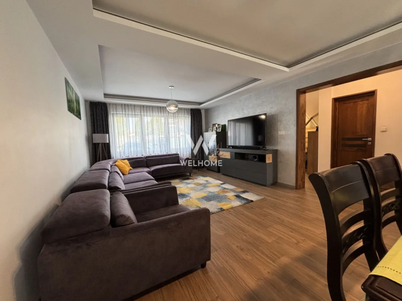 Casa generoasa LA CHEIE, curte 200 mp in Selimbar