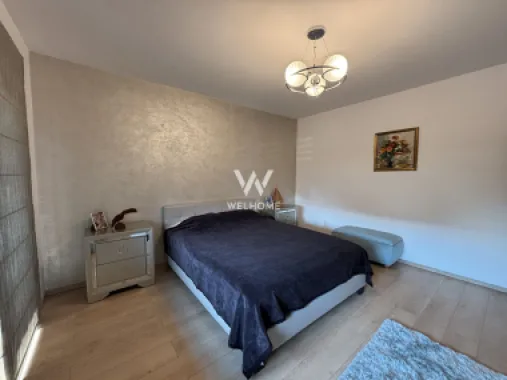 Casa generoasa LA CHEIE, curte 200 mp in Selimbar