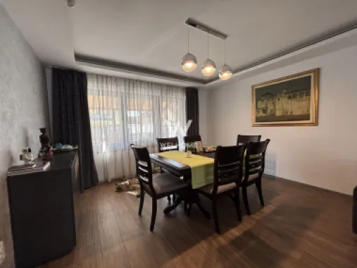 Casa generoasa LA CHEIE, curte 200 mp in Selimbar