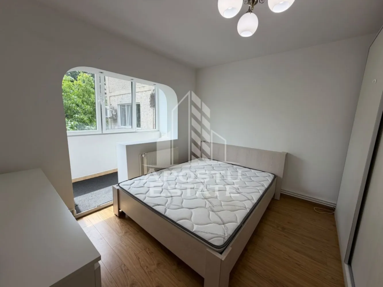 Apartament cu 3 camere de vanzare , Etaj intermediar,Lipovei,Timisoara