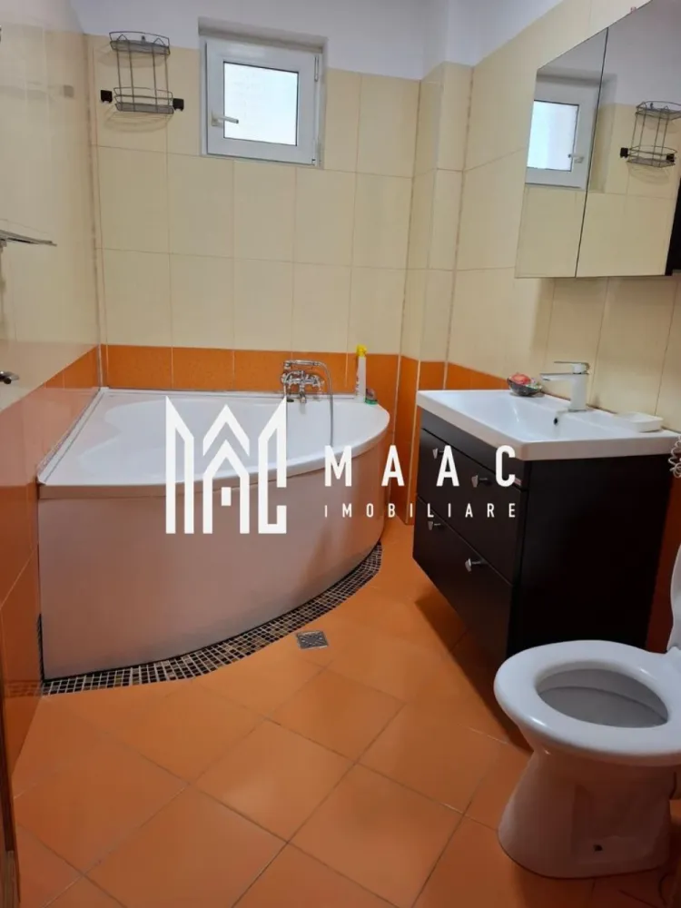 Apartament 2 camere I Mobilat I 65 mpu I Parter I Turnișor - MAAC Imobiliare propune spre vânzare un apartament cu 2 camere decomandate, situat în căutatul cartier Alma – Turnișor. Apartament cu suprafață utilă de 65 mp, situat la parter înalt. Garaj subteran propriu, cu suprafață de 20 mp utili, accesibil din curtea interioară, cu posibilitate de achiziție separată. Compartimentare: living, bucătărie separată, dormitor, baie spațioasă cu geam de aerisire, hol de acces. - 2 camere decomandate - Suprafață utilă: 65 mp - Parter înalt (confort și acces facil) - An construcție: 2009 Dotări: - Se vinde mobilat și utilat complet - Centrală termică proprie - Ferestre termopan - Ușă metalică - Electrocasnice incluse Pentru mai multe informații și pentru programarea unei vizionări, contactați-ne specificând ID CP2819169. }}