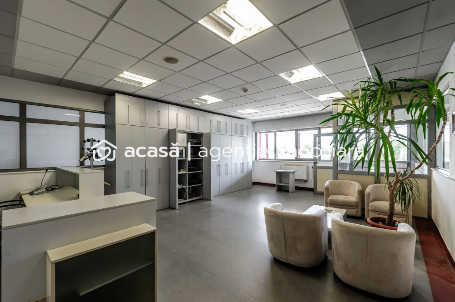 Hală de producție și depozitare cu birouri în Arad