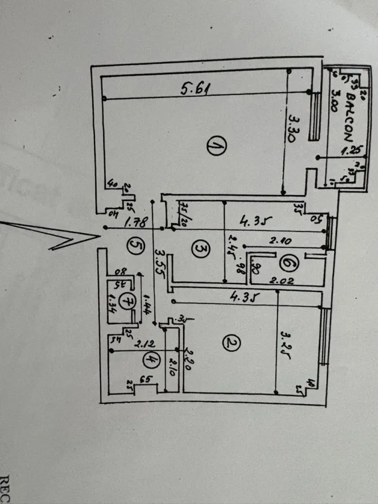 De vanzare apartament cu 2 camere, renovat, etaj 4 , Mazepa 1, 85.000 euro