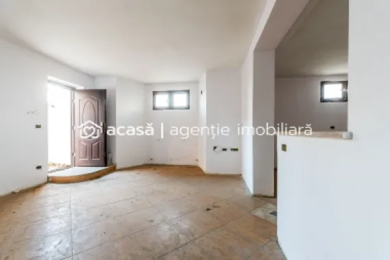 Casă spatioasa, construcție nouă – Zimandu Nou Teren 998 mp Comision 0