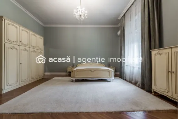 Apartament spatios cu 3 camere de LUX pe Metianu Comision 0