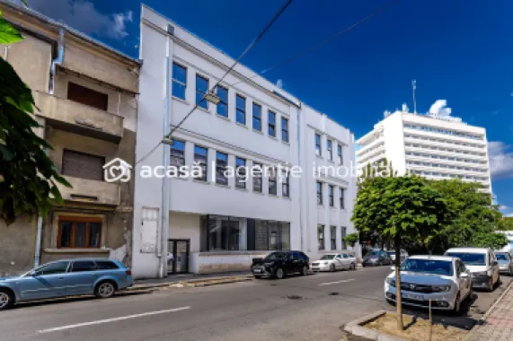 Clădire ultracentrală de vânzare Bulevardul Decebal Comision 0