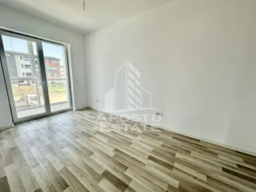 Apartament cu 2 camere, decomandat, zona Planetelor