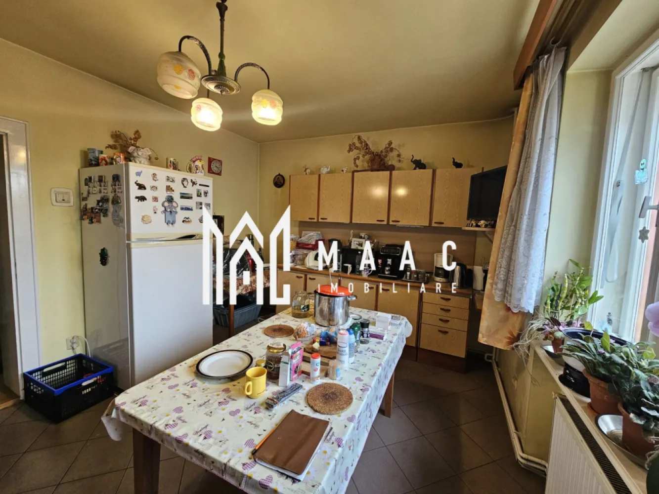 Casa 7 camere | Teren 1000 mp | 270 mp utili | Sub Arini