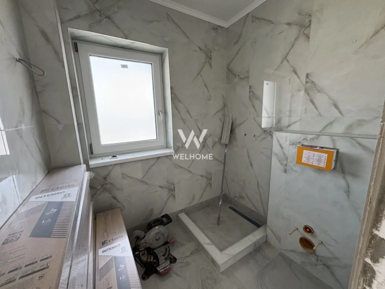 Casa nouă cu 4 camere și curte generoasă – Șelimbăr Triajului