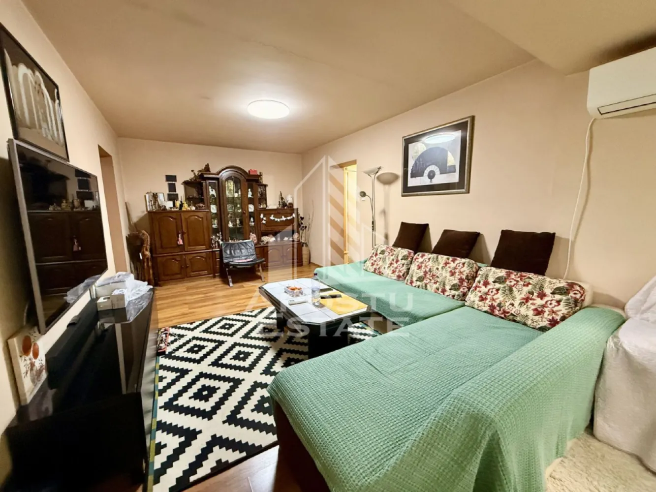 Apartament 2 camere de vanzare, zona Tipografilor, Timisoara