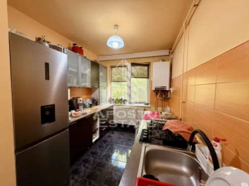 Apartament 2 camere de vanzare, zona Tipografilor, Timisoara