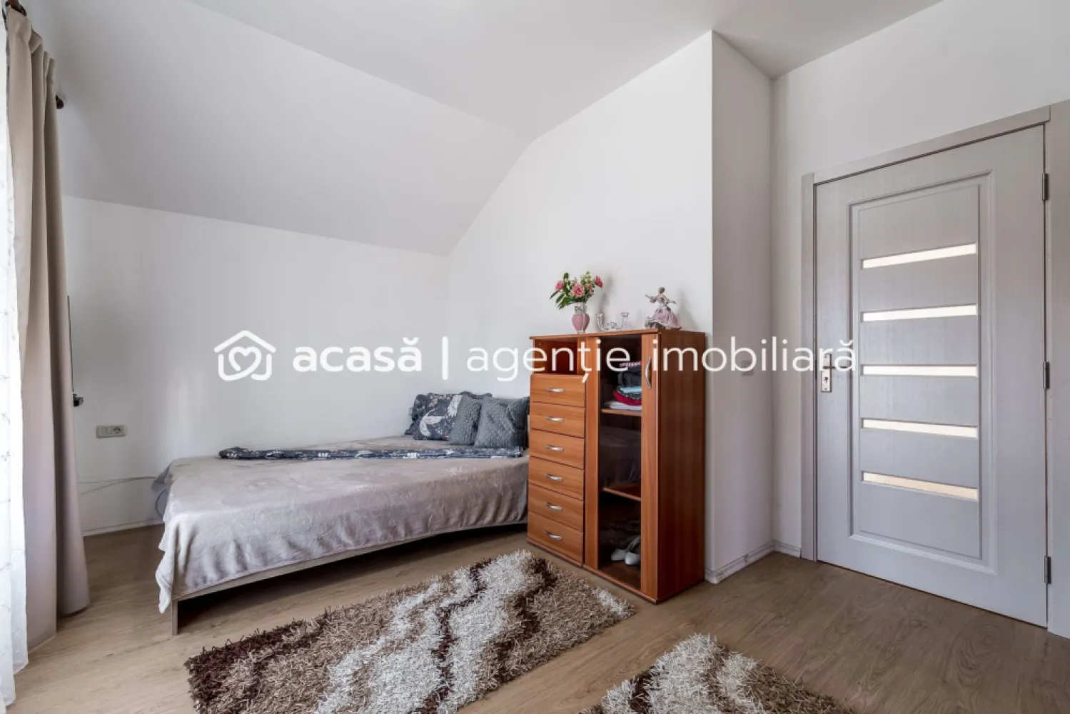 Casă 4 camere - an2024 - Via Carmina, Vladimirescu - COMISION 0