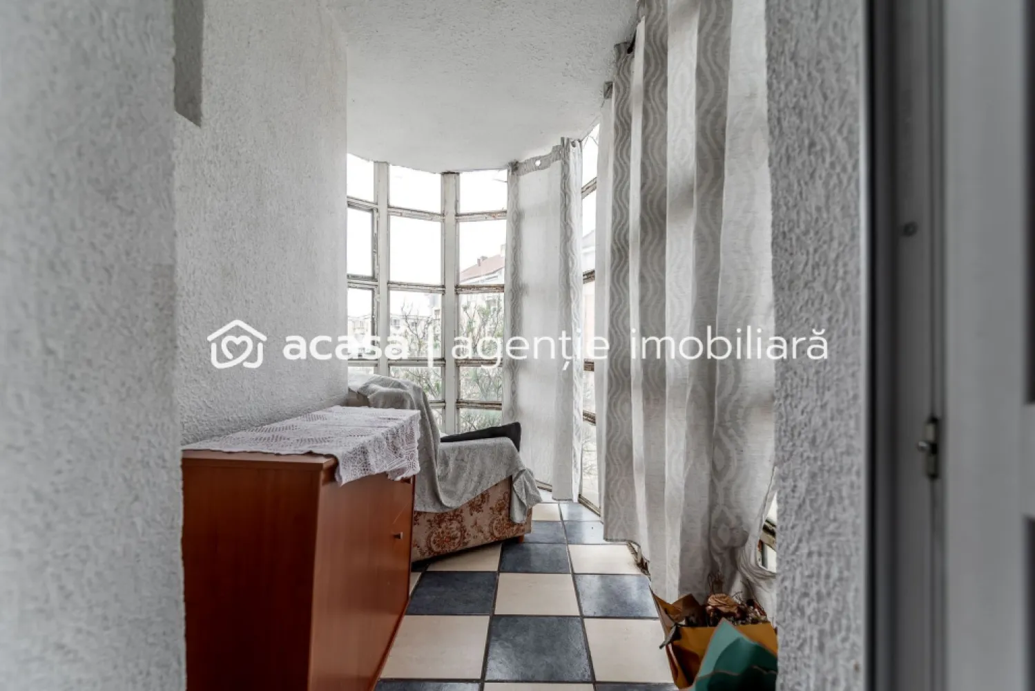 Apartament decomandat 1 camera - 50 mp utili - Alfa - COMISION 0