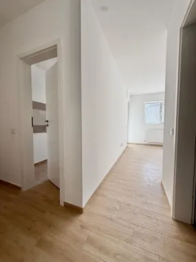 Garsoniera cartier Militari Residence - mutare imediata!!