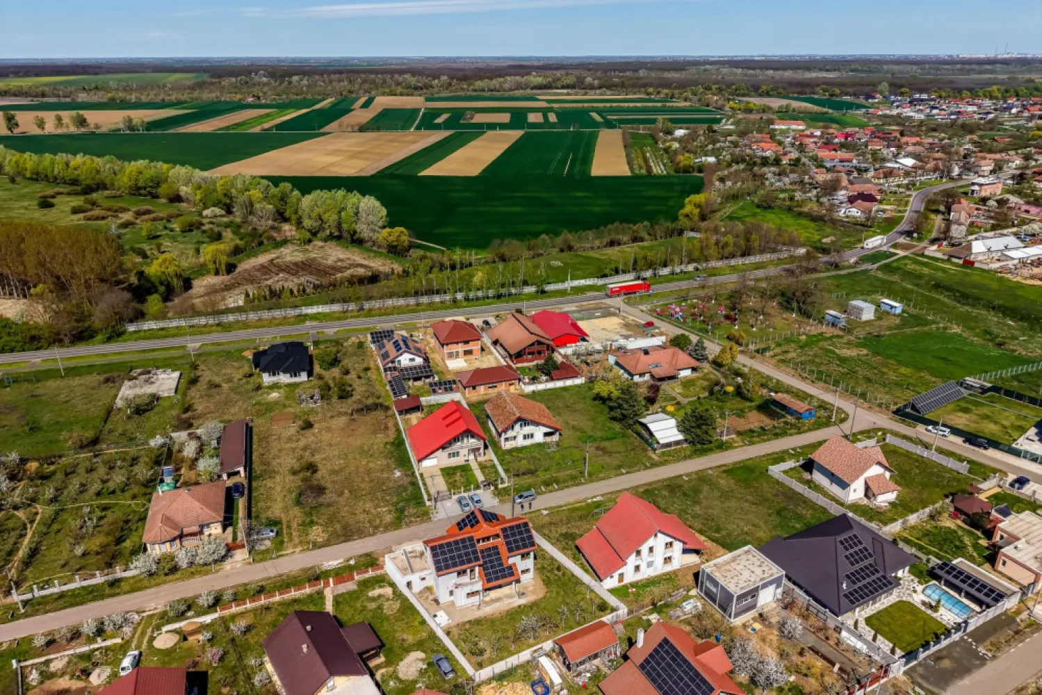 🏡 Casă P+1 la gri | 239 mp construiți | Călugareni -14 km de Arad