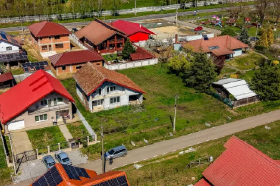 🏡 Casă P+1 la gri | 239 mp construiți | Călugareni -14 km de Arad