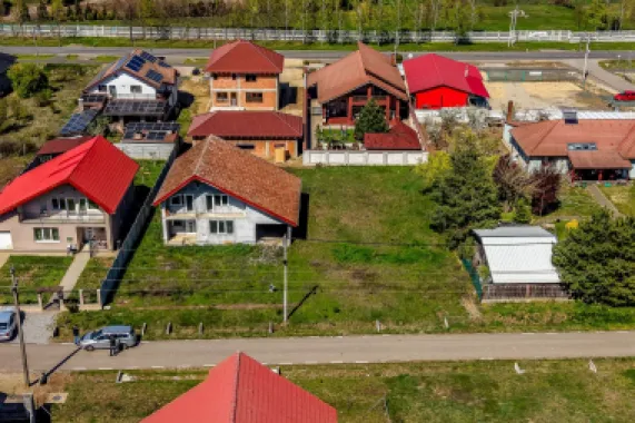 🏡 Casă P+1 la gri | 239 mp construiți | Călugareni -14 km de Arad