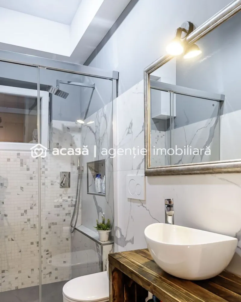 Casă de vânzare – Via Carmina, Vladimirescu -zonă rezidențială premium