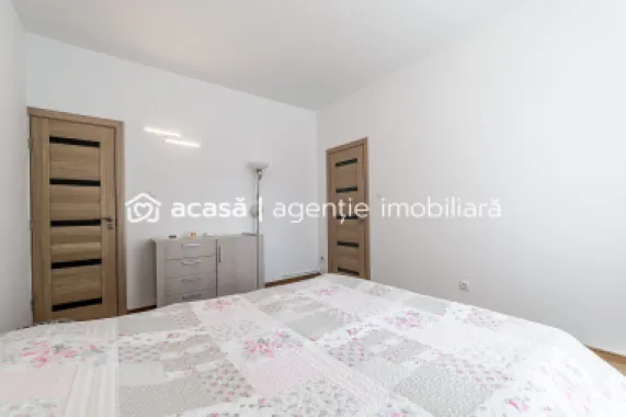 Apartament 2 camere spatios la casa individuala zona centrala