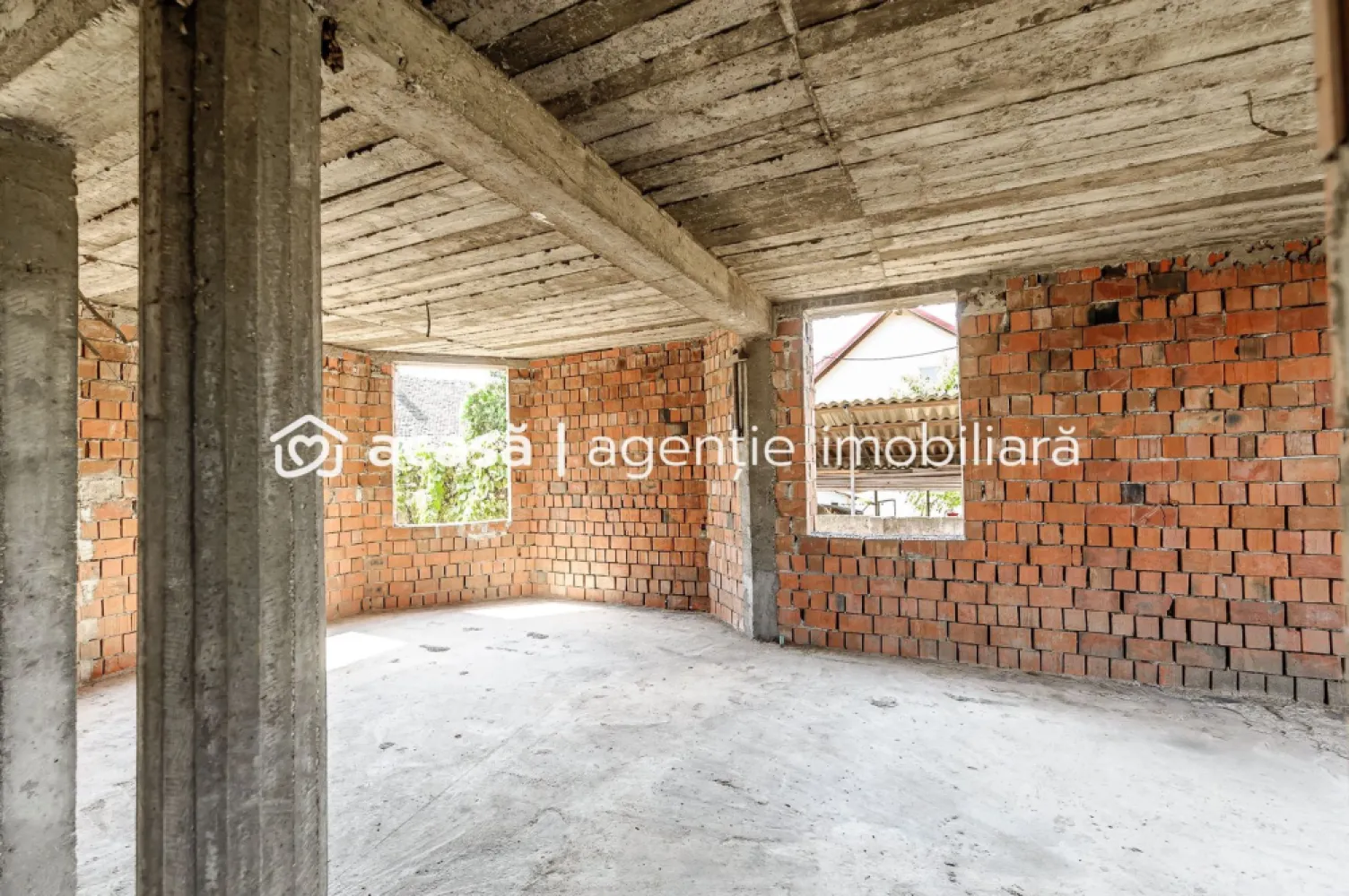 Două case pe Calea Radnei comision 0