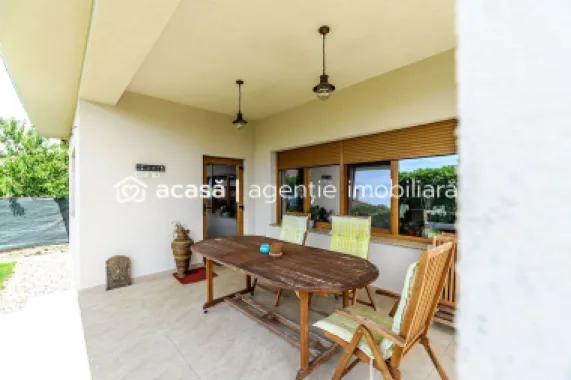 Vilă nouă superbă tip mediteranean, zona Tabacovici
