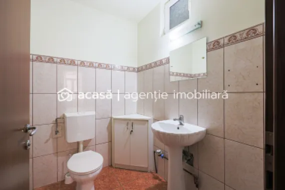 Spațiu comercial strada Episcopiei nr 1, Pregătit pt afacerea ta!