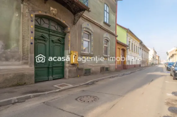 Apartament spațios, Strada Gojdu, Arad, ideal pentru familie