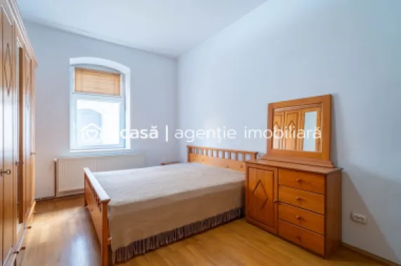 Apartament spațios, Strada Gojdu, Arad, ideal pentru familie