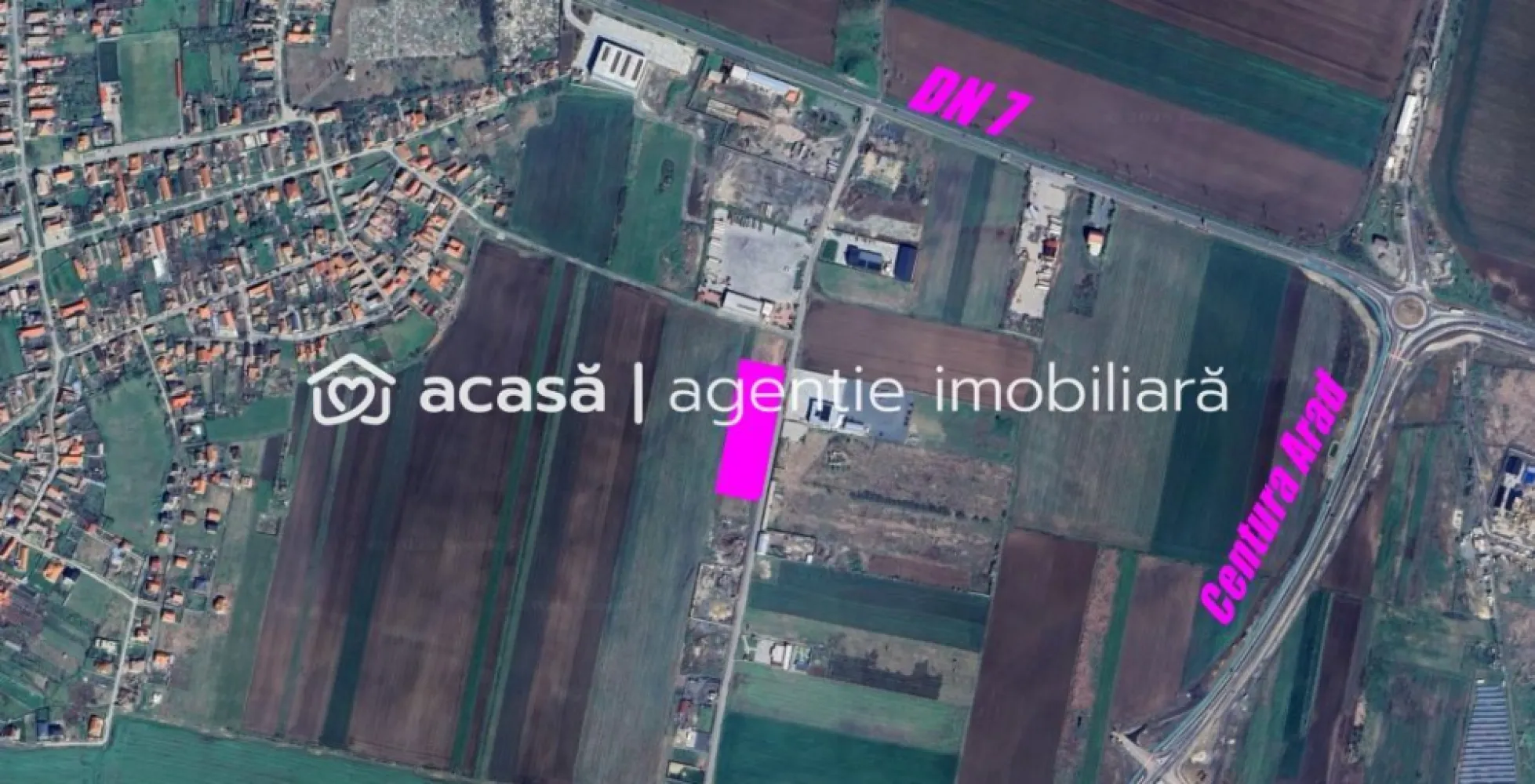 Teren cu acces DN7 și A1, ideal pentru dezvoltări industriale - Vă oferim spre vănzare un teren excepțional în Vladimirescu, Arad, cu acces direct la DN7 și centura Vladimirescu-Arad, legatura cu Autostrada A1, una dintre cele mai importante rute de transport din zonă. Suprafață: 7000 mp cu front stradal de 163 m Locație: Vladimirescu, cu acces facil la DN7 și Centura Vladimirescu Arad Vizibilitate: Excepțională, datorită amplasării la 350 m de DN7 și 700 m de Centura. Destinație: Potrivit pentru dezvoltări comerciale, industriale și economice. Avantaje: -Accesibilitate: Conexiune directă la DN7, facilitând logistica și transportul -Potențial de dezvoltare: Situat într-o zonă în plină expansiune economică, ideal pentru investiții pe termen lung -Infrastructură: Aproape de orașul Arad, acces facil la Autostrada A1 și de alte facilități esențiale Preț de listare: 40 Euro/mp Terenul este parcelat in 7 CF-uri a cate 1000 mp cu front stradal de 23,5m fiecare,(se vand toate parcelele) Vânzarea se poate realiza rapid, la final de an. Pentru vizionare și detalii: 0757 662 907 Andrei Caracioni, consultant imobiliar Acasa Arad. Comision 0 la cumparare! Nu dispui de toată suma? Te ajutăm noi gratuit! Îți obținem oferte de creditare de la 16 bănci. Ai o proprietate de vânzare în Arad și vrei să știi cât valorează cu adevărat? Sună-mă pentru o evaluare gratuită, fără obligații. Birou: ACASĂ | Agenție imobiliară Arad Bulevardul Decebal 2, Arad 310133 Cod proprietate: CP2838086 }}
