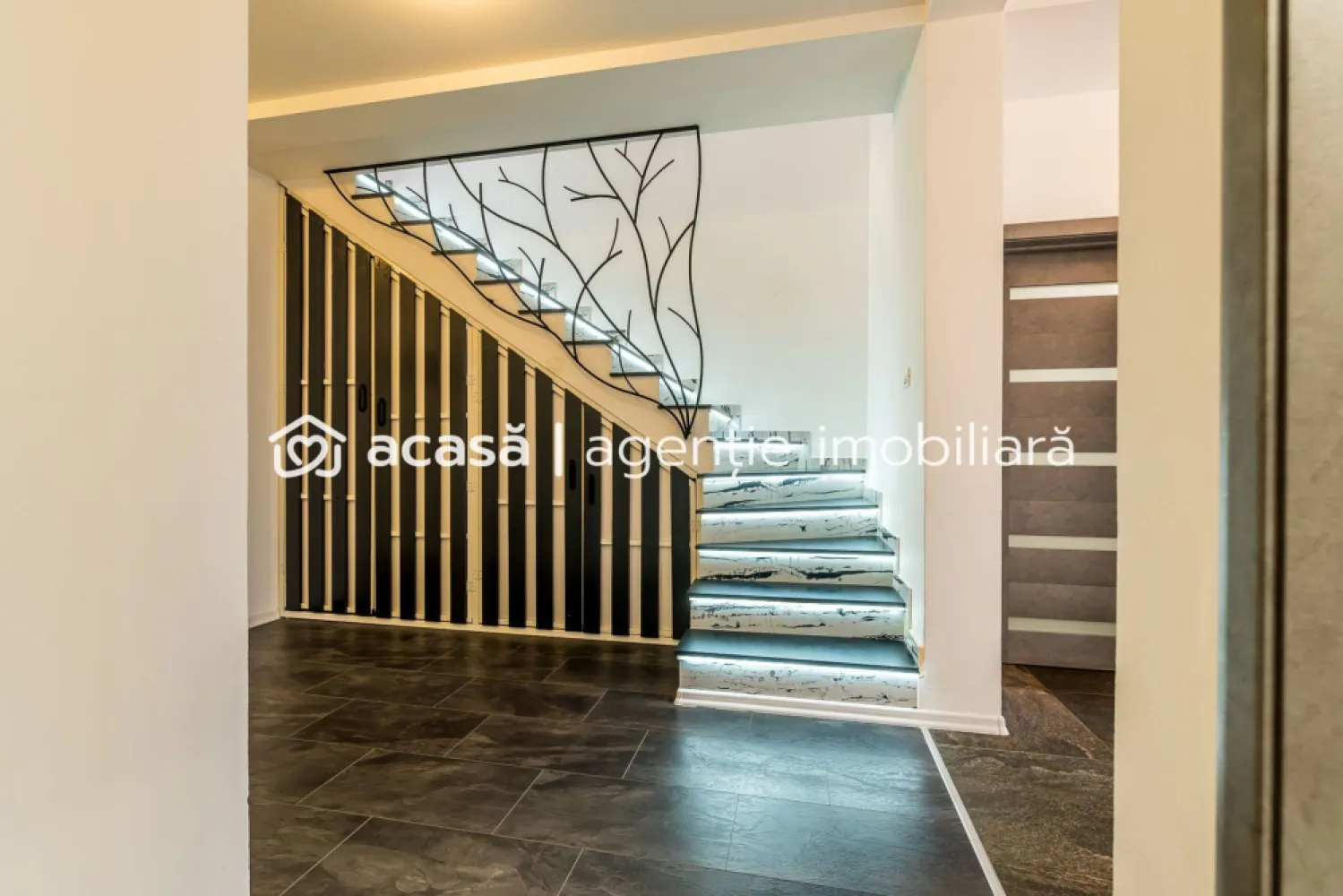 Vilă premium cu teren generos, la 10 km de Arad, Zimandcuz