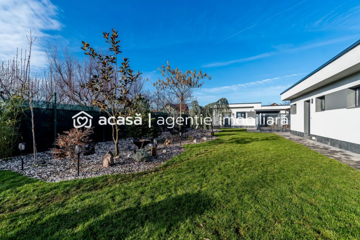 Vilă premium cu teren generos, la 10 km de Arad, Zimandcuz