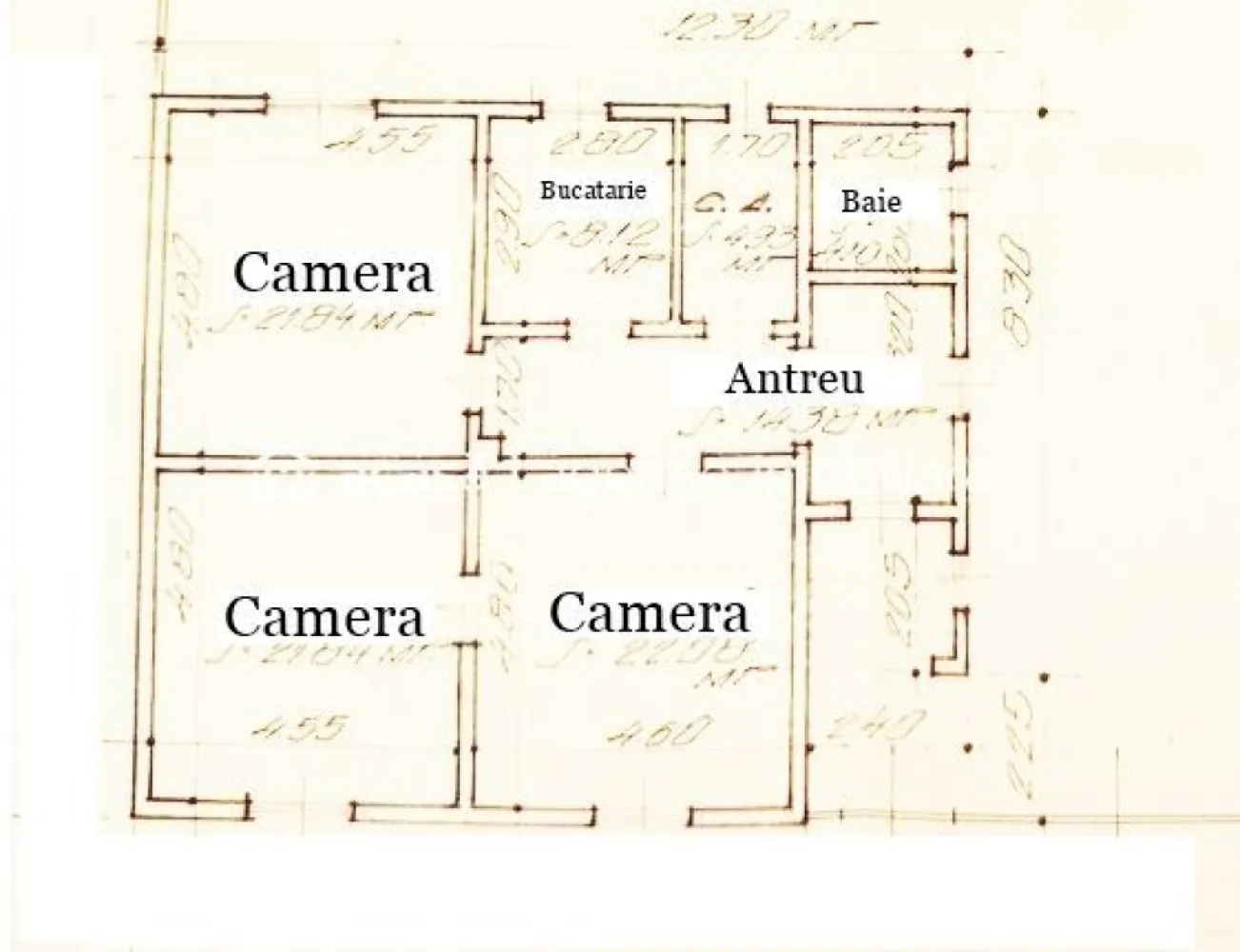Casă de renovat cu 773 mp teren la preț de apartament