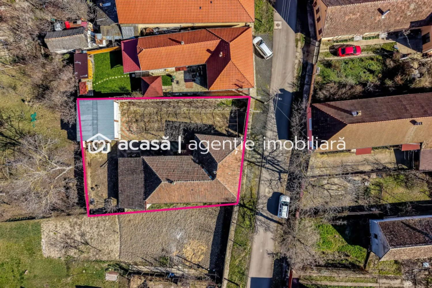 Casa ideală pentru familie: școală la 3 min + anexă pentru bunici
