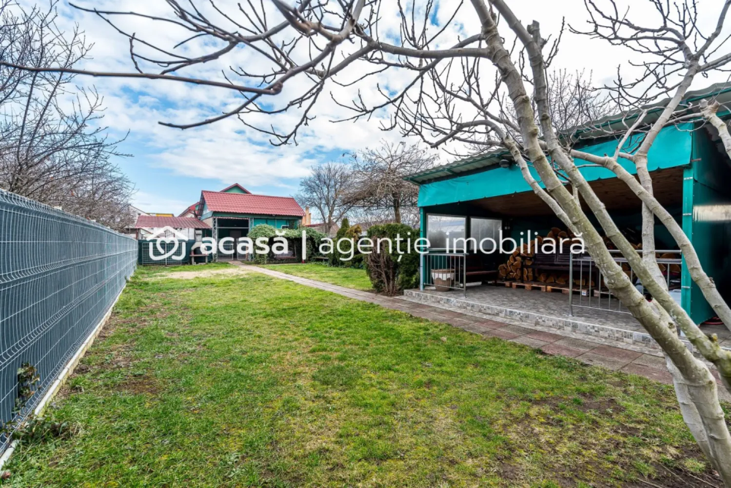 Spațiu comercial, hala, si un penthouse în centrul Aradului Nou