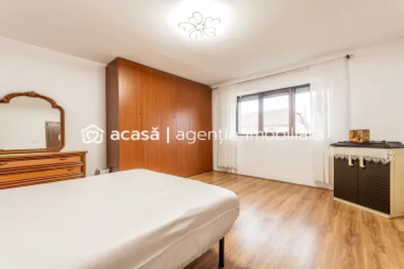 Casă în Vinga – restaurată Integral 2025 | 3 camere | teren generos