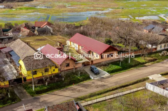 Casă în Vinga – restaurată Integral 2025 | 3 camere | teren generos