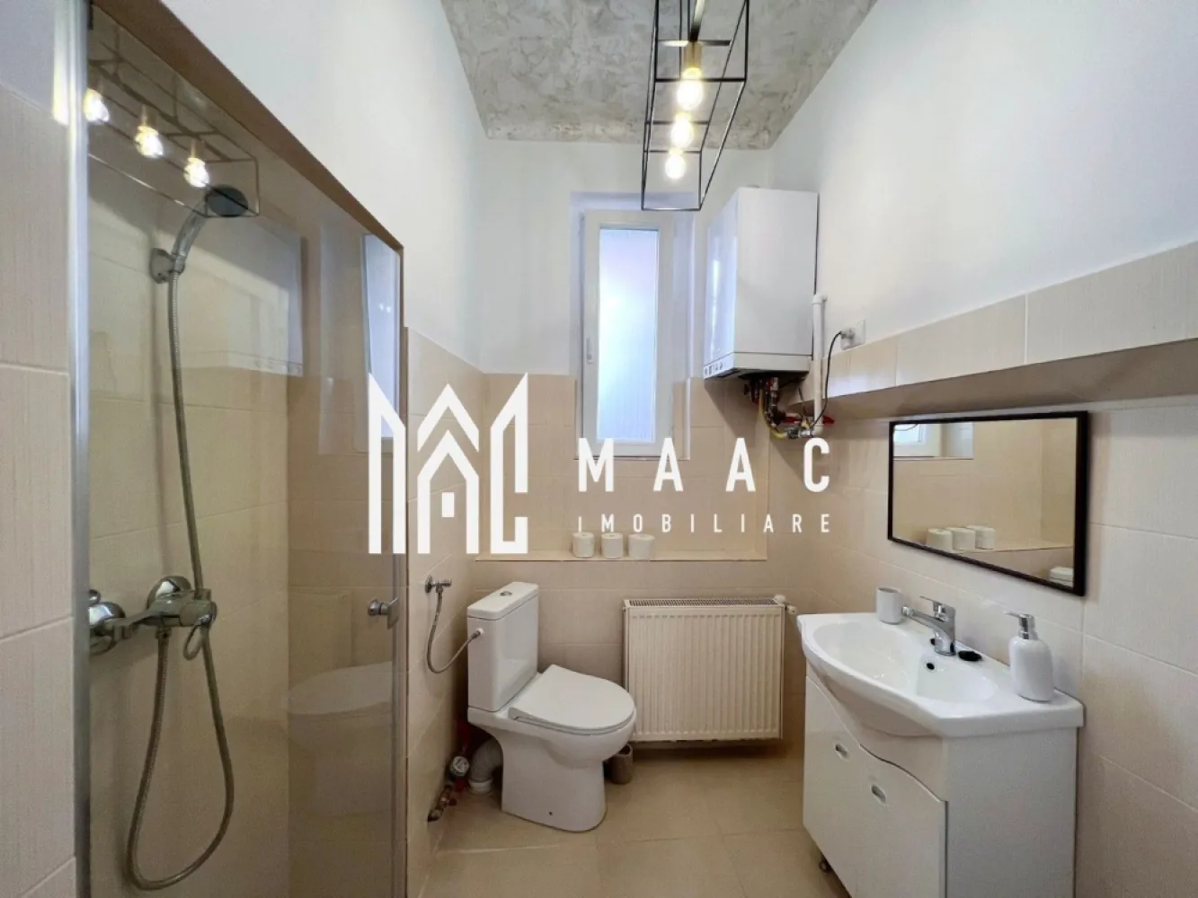 Apartament superb 3 camere 91 mpu zona Ultracentrala