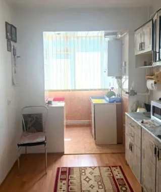 De vanzare apartament 2 camere, Mazepa 1, 64.000 Euro