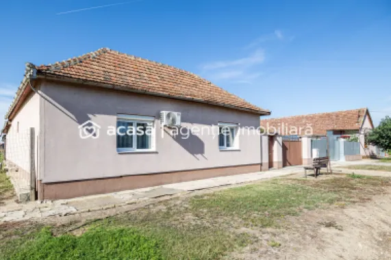 Casă la doar 17 minute de Arad – preț sub 80.000 €!