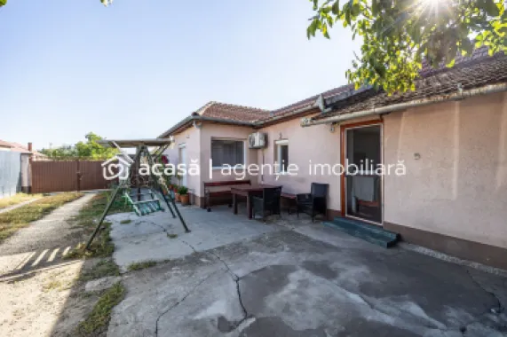 Casă la doar 17 minute de Arad – preț sub 80.000 €!