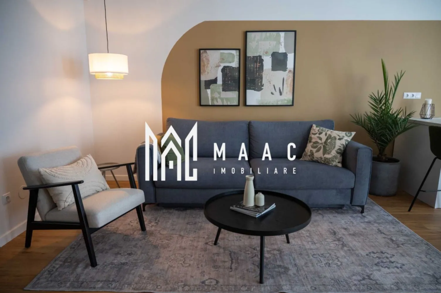 Apartament 2 camere | 78 mp I Balanta Residence - Maac Imobiliare ofera spre inchiriere apartament 2 camere mobilat si utilat in Balanta Residence Accesul se face într-un hol de acces, un living cu bucatarie open+space, camara, dormitor, baie. Compartimentare: hol, living cu bucătărie open-space, camară de depozitare, dormitor, baie. Dotări bucătărie: cuptor electric, plită, frigider, mașină de spălat vase, cuptor cu microunde și veselă completă. Aer condiționat, TV smart, spații ample de depozitare. Finisaje și mobilier premium. Incalzirea se realizeaza prin pardoseală, centrala proprie. Terasă de 12 mp. Loc de parcare în fața blocului. Prima inchiriere. Pozitionare avantajoasa: supermarket-uri lângă bloc, promenada Mall, aproape de centrul istoric. Zonă modernă, sigură și foarte bine conectată, cu o comunitate frumoasă și liniștită. Se percepe garantie in cuantumul unei chirii lunare. Pentru mai multe detalii, vă rugăm sa ne contactați, specificand ID: CP2814877 }}