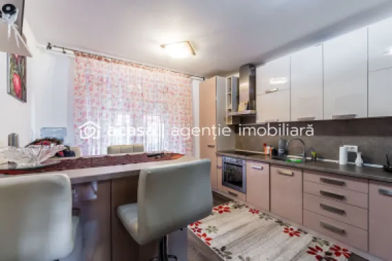 Casă 2 dormitoare în Westfield | 387 mp teren | P+M | curte + anexe