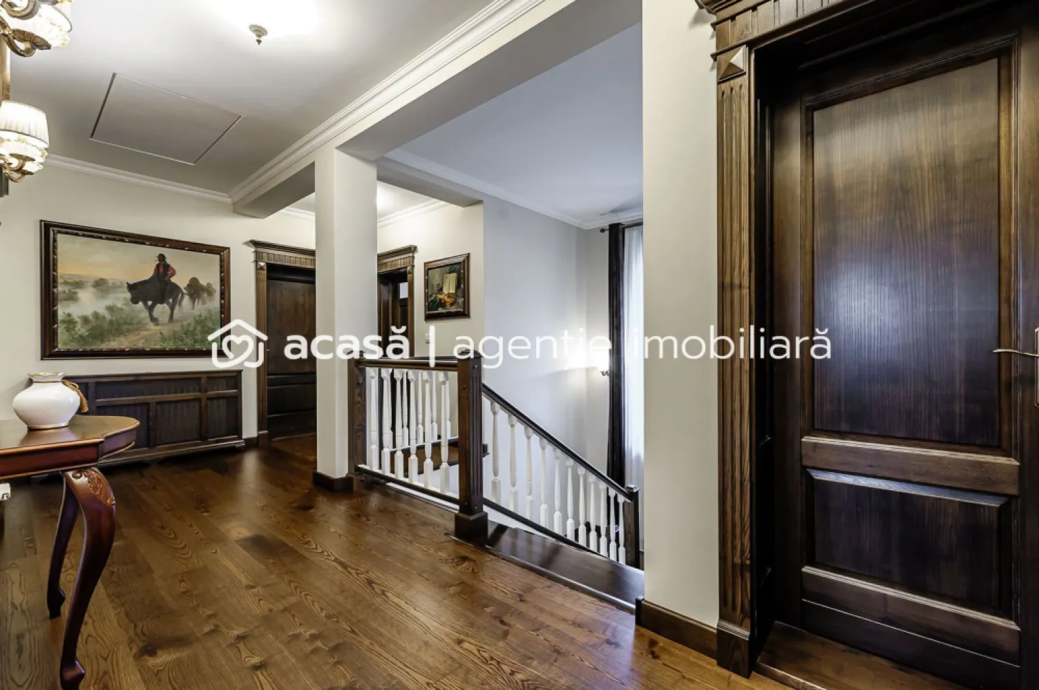 PRET NOU!!! Vilă de Lux în Grădiște