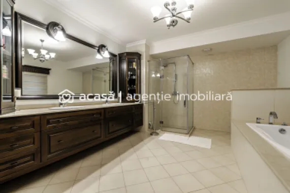 PRET NOU!!! Vilă de Lux în Grădiște