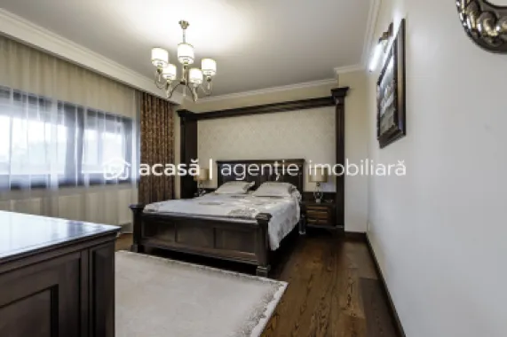 PRET NOU!!! Vilă de Lux în Grădiște