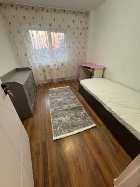Închiriez apartament 3 camere, renovat, zona Lidl Exercițiu