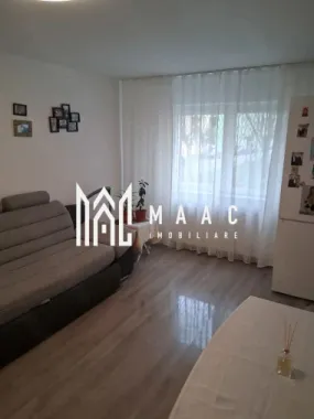 Logo MAAC IMOBILIARE logo