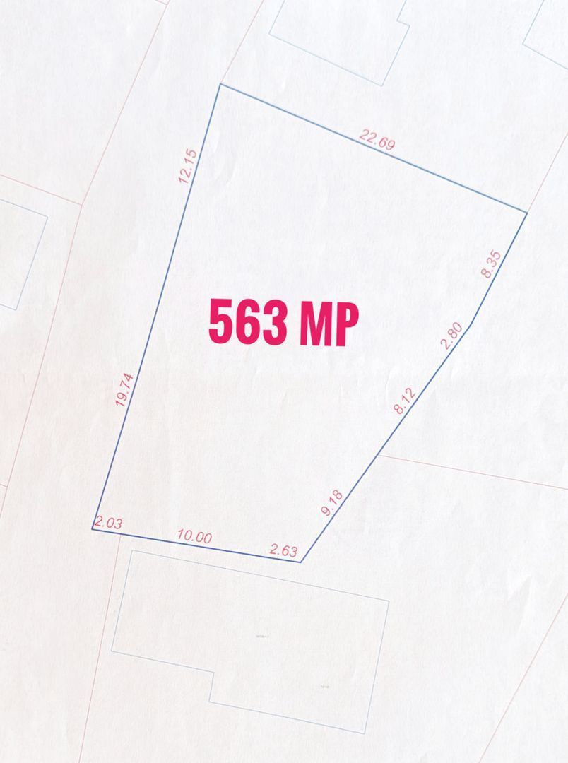 Teren intravilan com Bors, 563 mp, 32 ml front- Pret 36.000 euro neg
