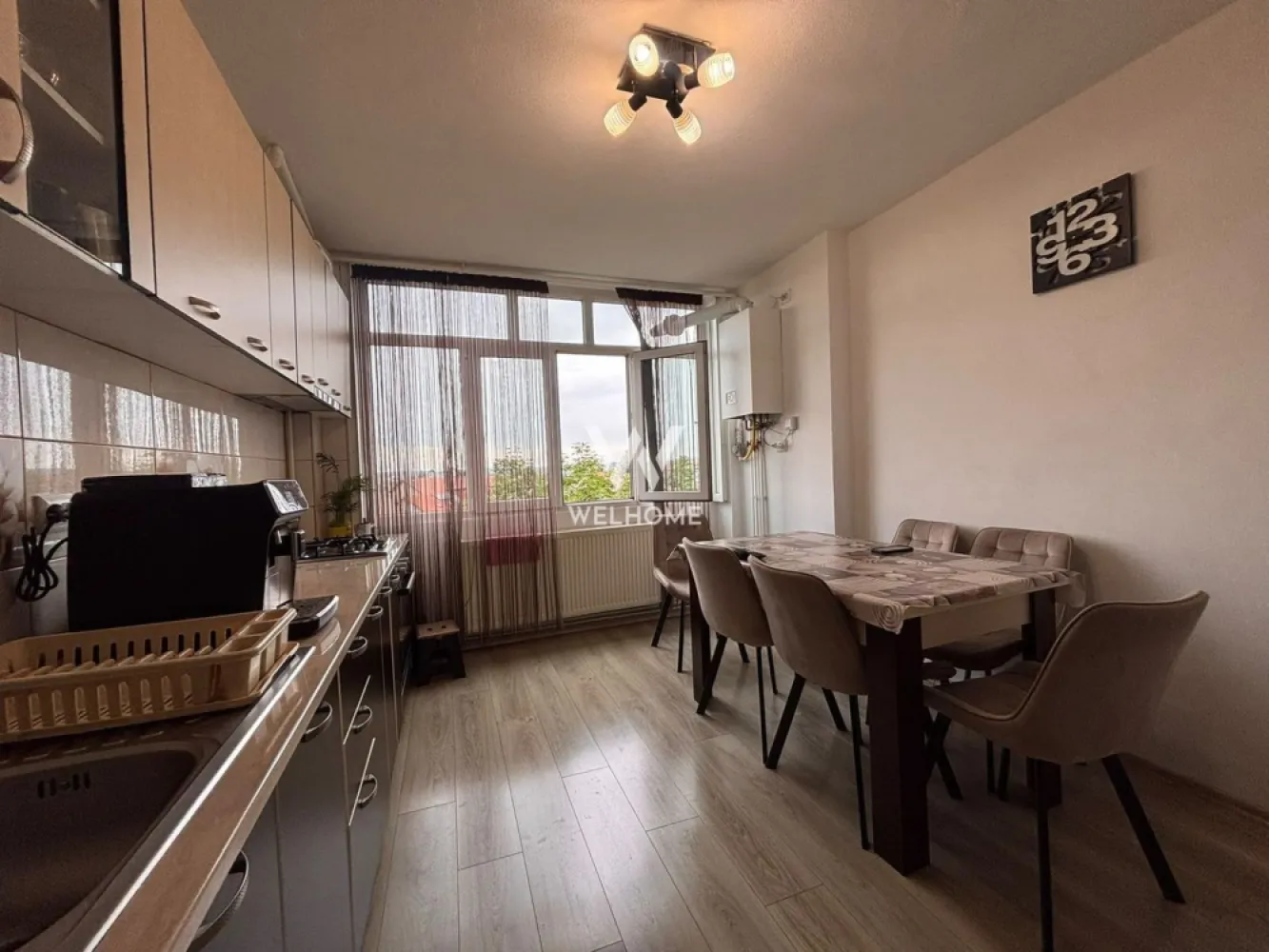 Apartament 2 camere decomandat de vânzare în Sibiu